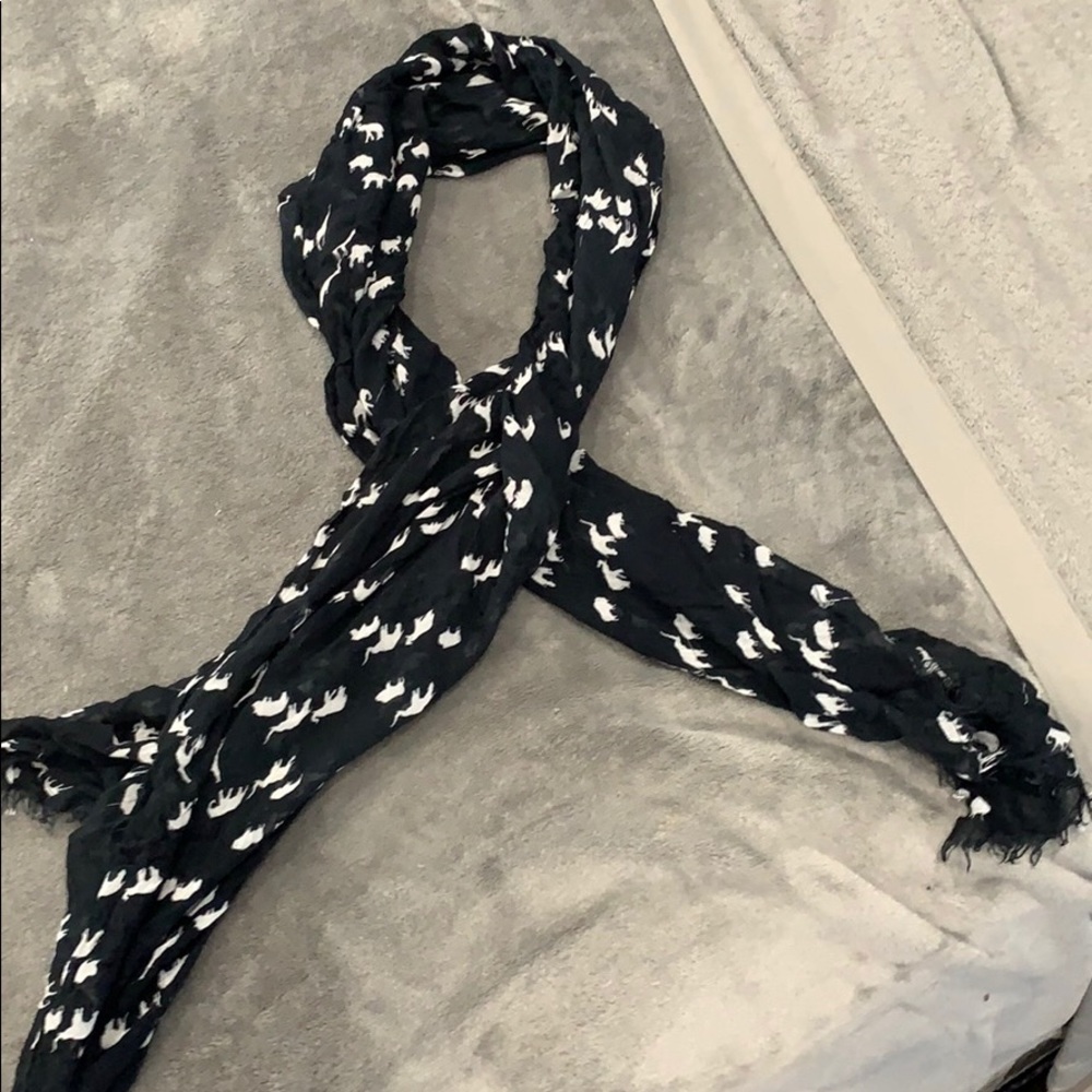 aeorpostle animal print scarf
